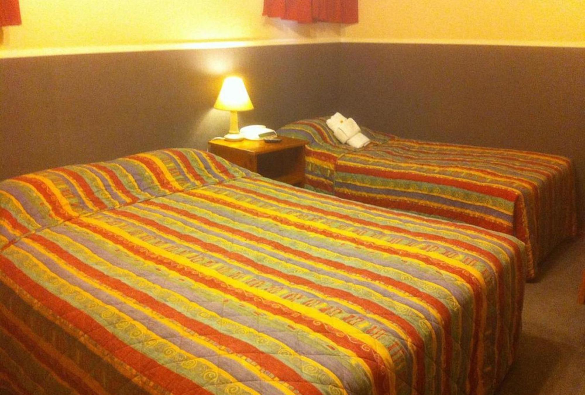 Leviathan Hotel Dunedin Zimmer foto